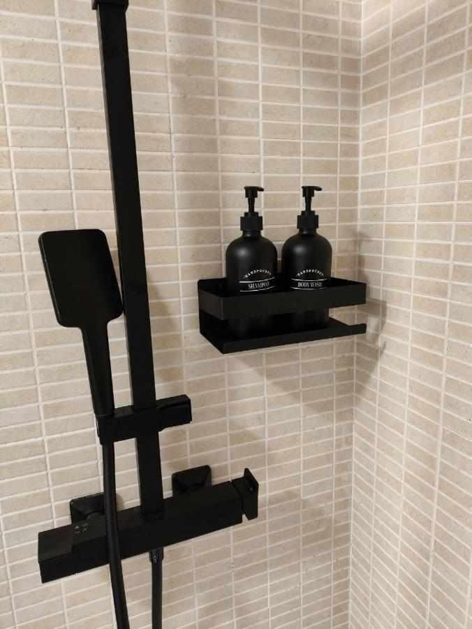 Apartamento Dos Aceras مالقة المظهر الخارجي الصورة